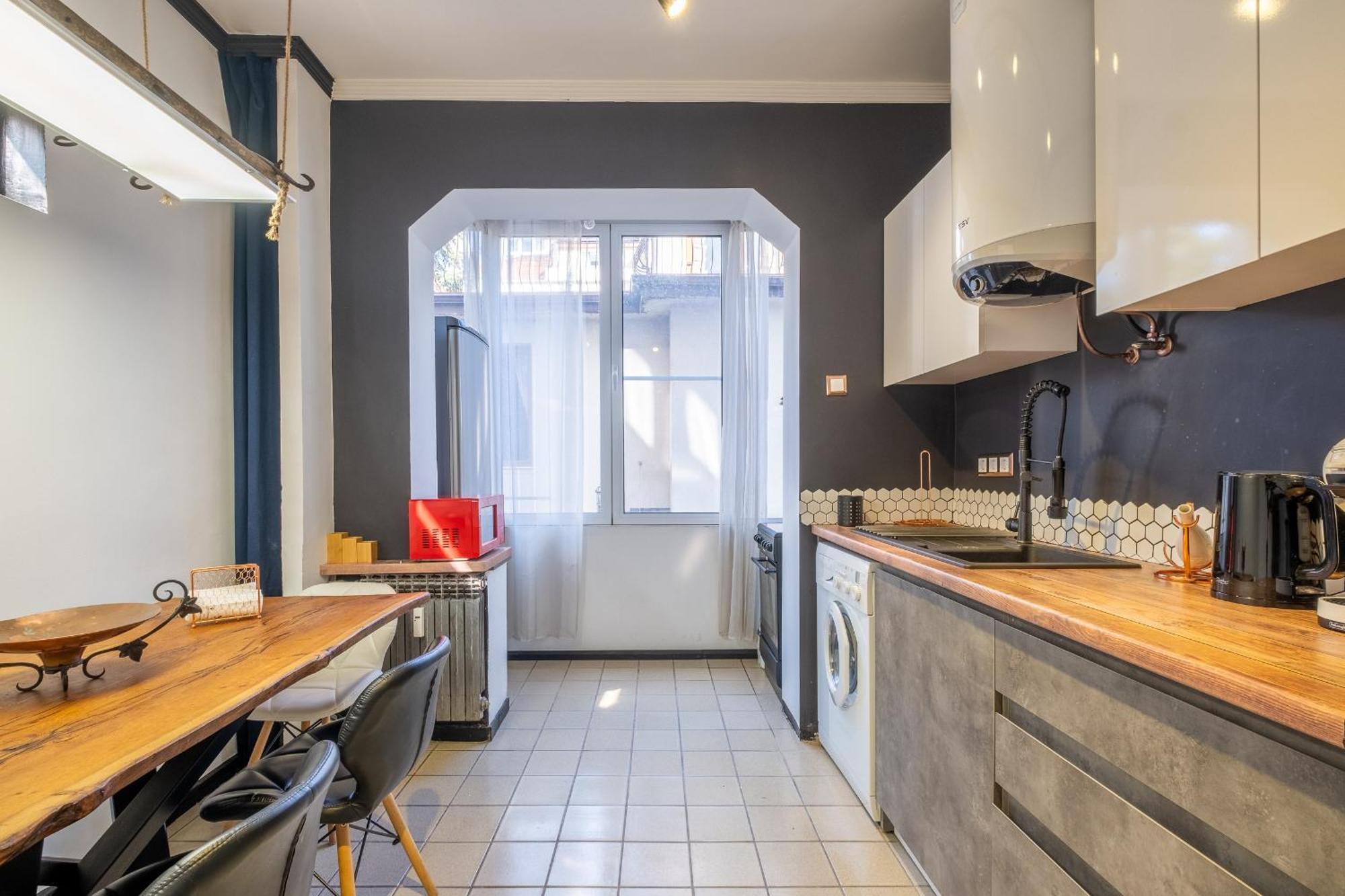 Modern , Spacious 2Br Apartment In Top Center Sofia Exterior photo